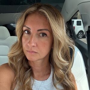 Meet your Posher, Sabrina